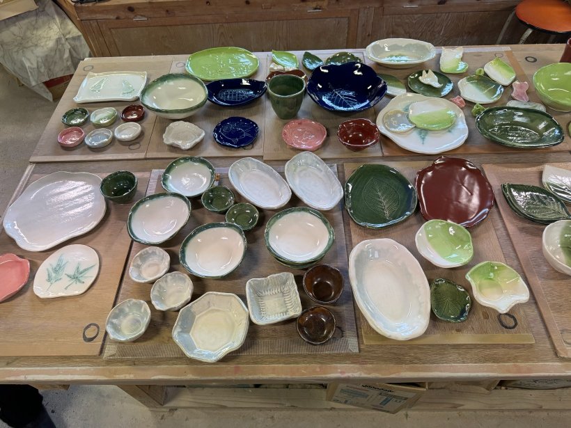 焼き上がった陶器